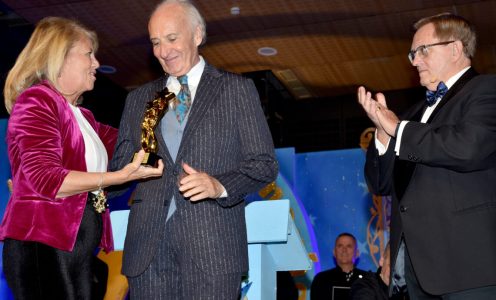 Ricardo Arranz premiado en la Gala de la Navidad de Cope Marbella